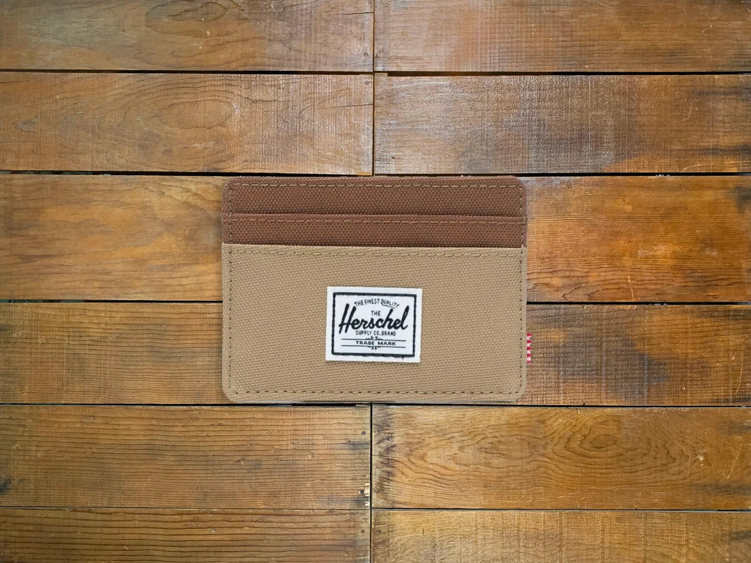 Herschel Supply Co. "Charlie+" Wallet 7 Herschel Supply Co. "Charlie+" Wallet