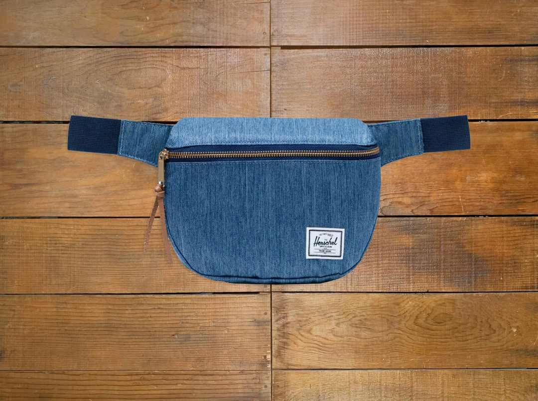 Herschel Supply Co. "Fifteen" Fanny Pack 6 Herschel Supply Co. "Fifteen" Fanny Pack