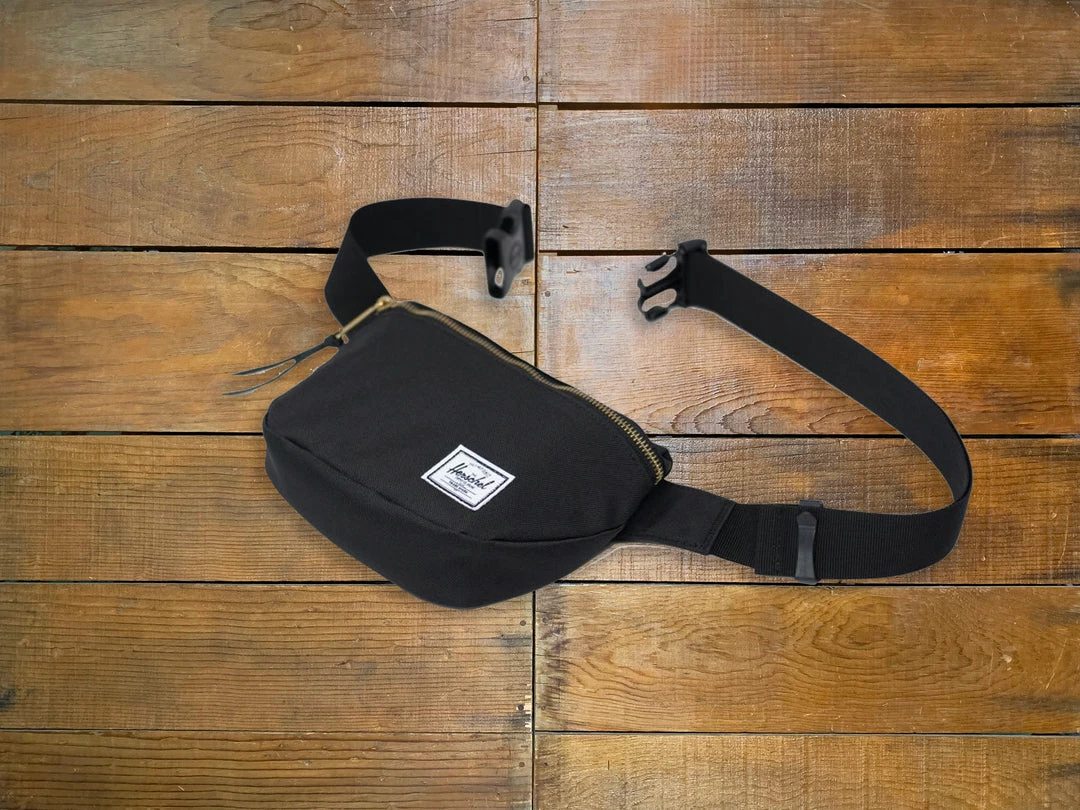 Herschel Supply Co. "Fifteen" Fanny Pack 2 Herschel Supply Co. "Fifteen" Fanny Pack