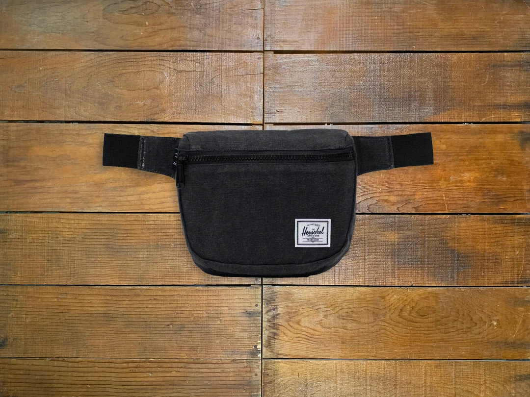 Herschel Supply Co. "Fifteen" Fanny Pack 4 Herschel Supply Co. "Fifteen" Fanny Pack