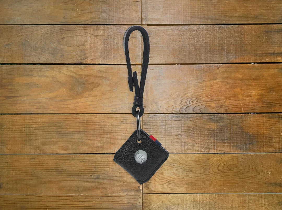 Herschel Supply Co. "Keychain + Tile" 1 Herschel Supply Co. "Keychain + Tile"
